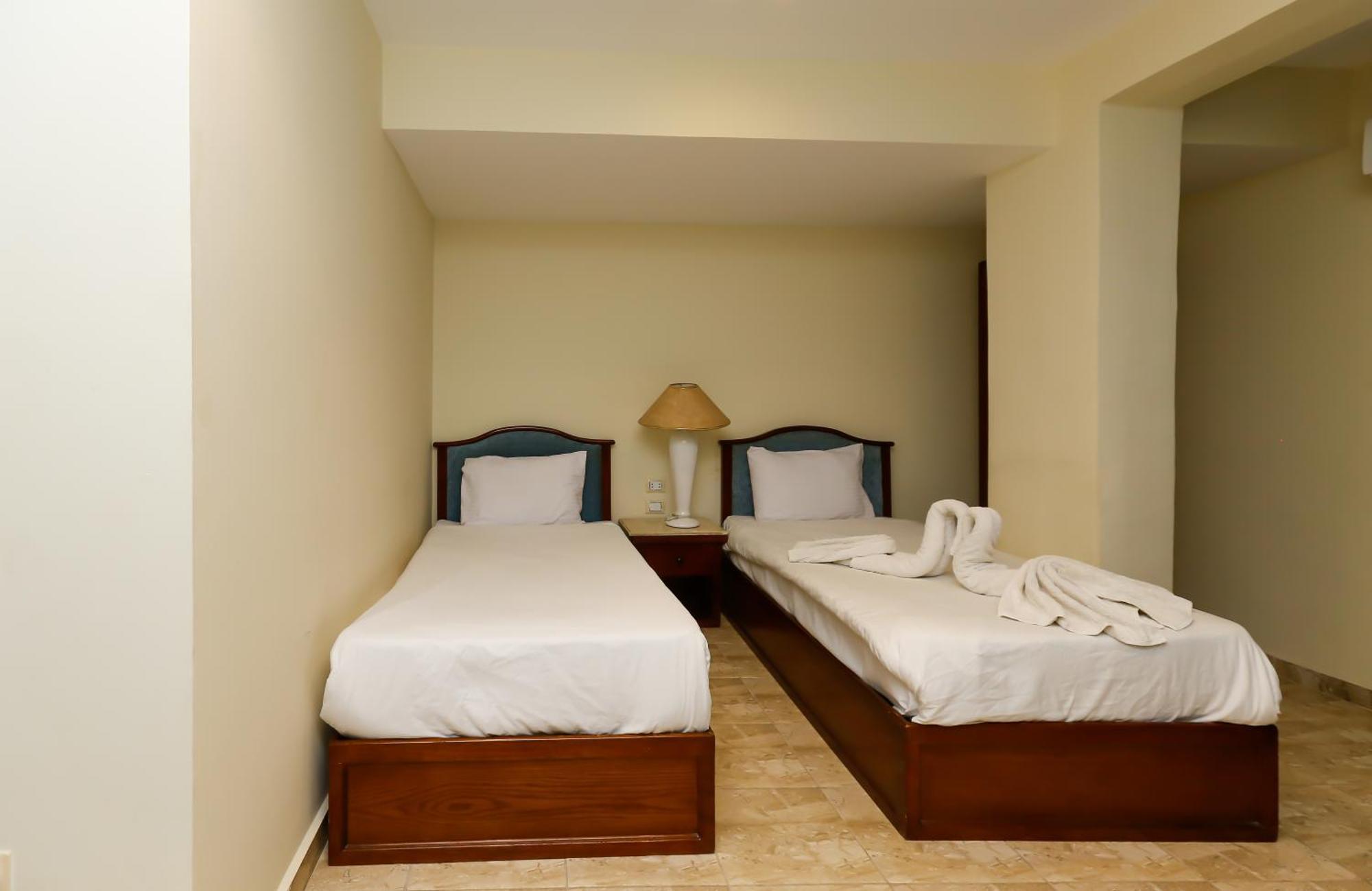 Pyramids Glory Inn Kafrat al Jabal ภายนอก รูปภาพ